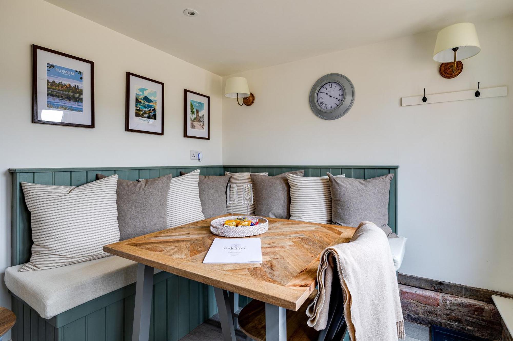 Oak Tree Hideaway Villa Whitchurch  Kültér fotó
