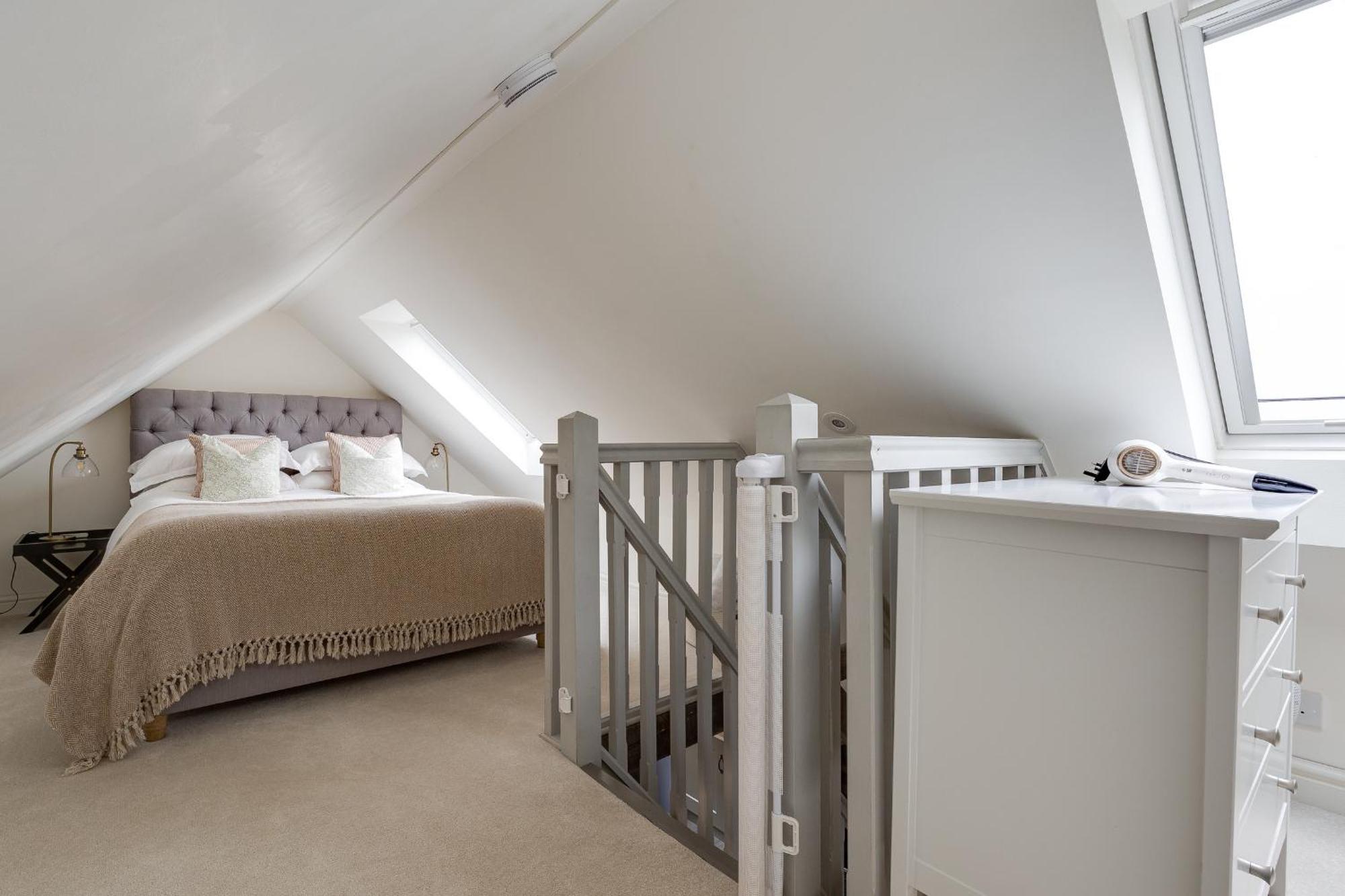 Oak Tree Hideaway Villa Whitchurch  Kültér fotó
