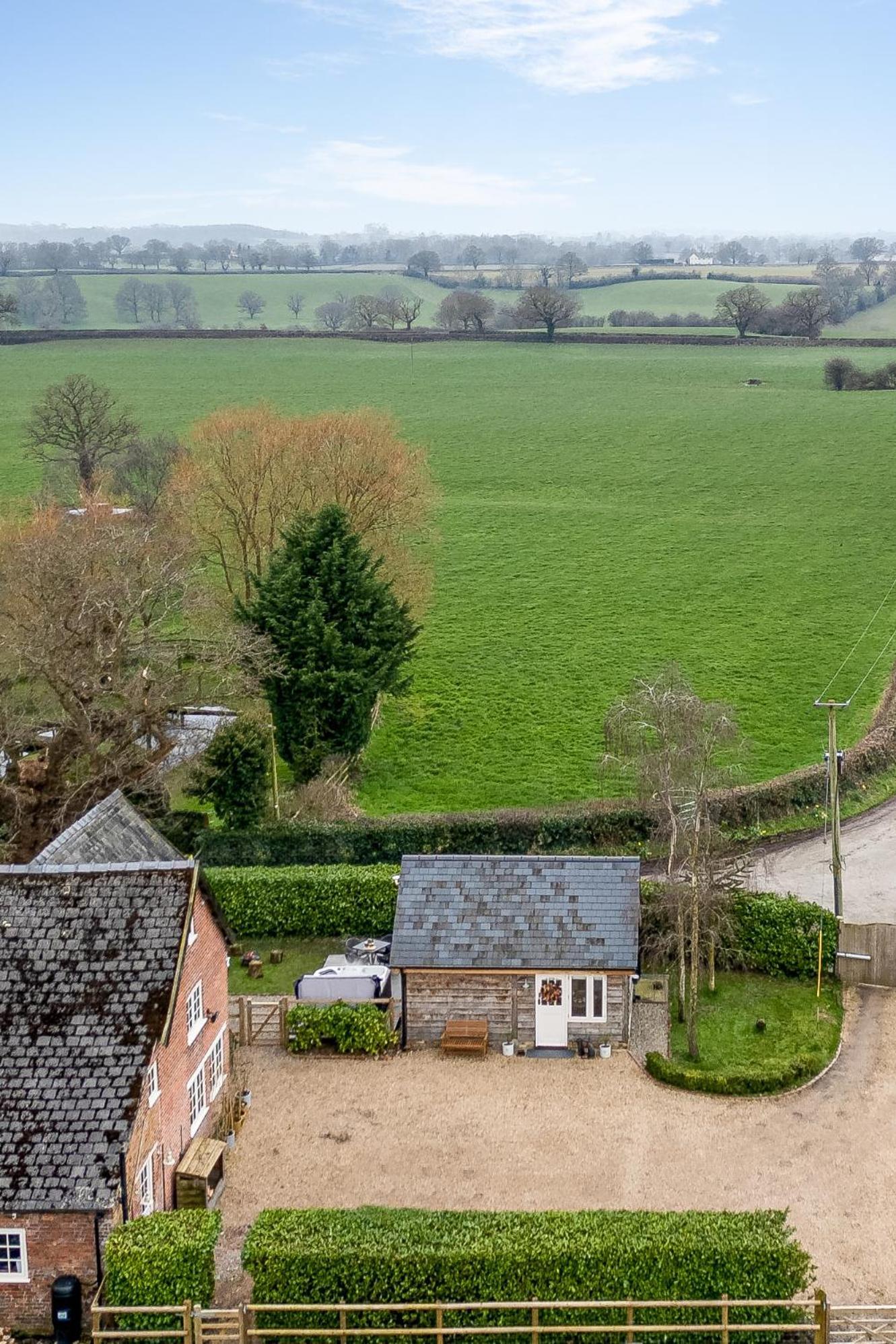 Oak Tree Hideaway Villa Whitchurch  Kültér fotó