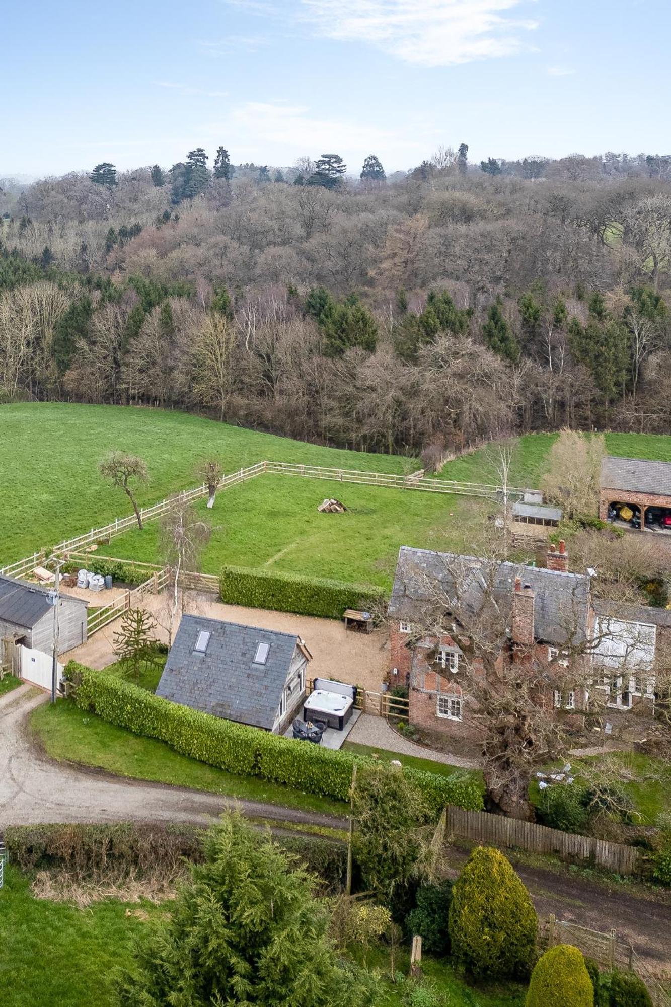 Oak Tree Hideaway Villa Whitchurch  Kültér fotó