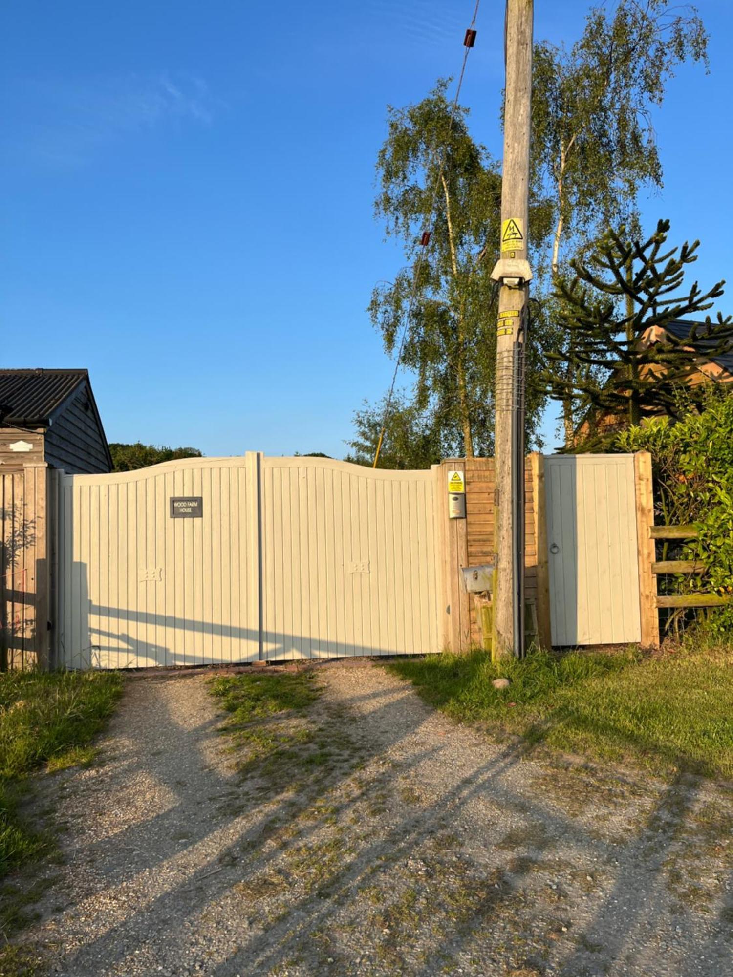 Oak Tree Hideaway Villa Whitchurch  Kültér fotó